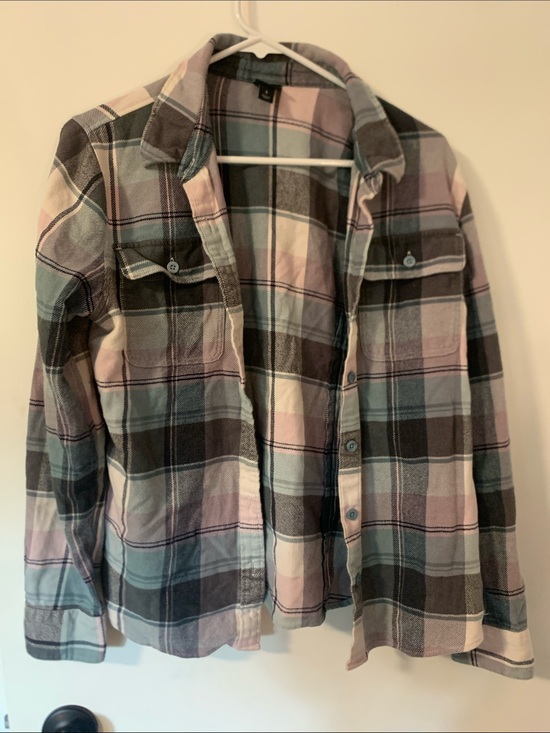 Patagonia Sweaters - Patagonia Plaid Button-Up Shirt Jacket in Pink, Gray, Blue